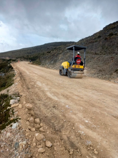 La CDMB mitigó el riesgo con maquinaria amarilla en sectores crítico