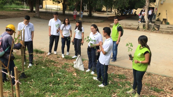 Estudiantes del INEM, comprometidos con el Cambio Climático