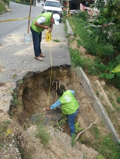 Alerta sobre la vía a Tona