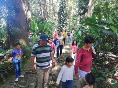 Habitantes de la vereda Misiguay conocen el Jardín Botánico Eloy Valenzuela
