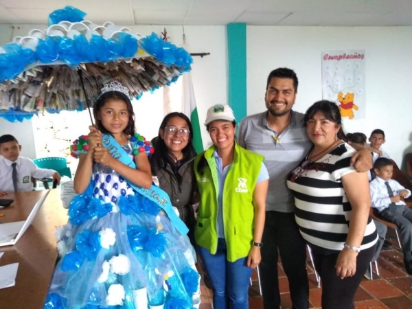 Apoyamos celebración del Día del Reciclaje en escuelas rurales de Lebrija